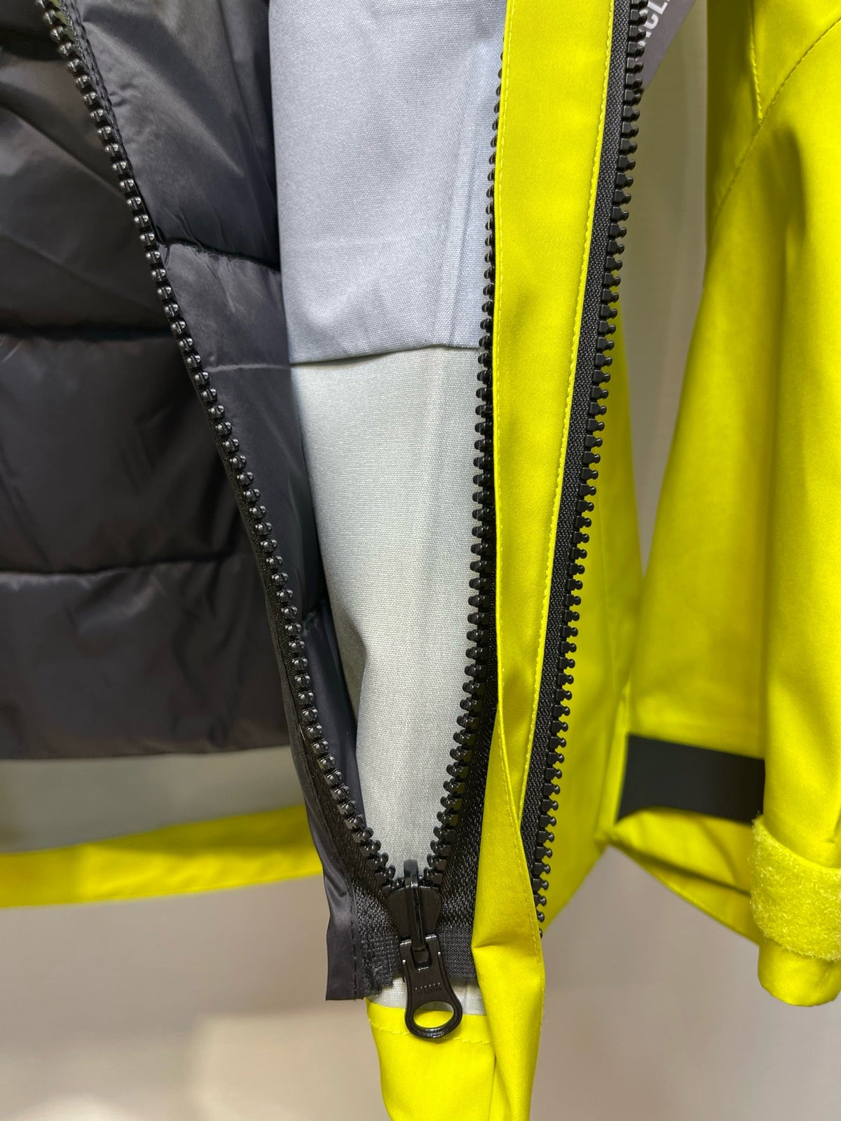 Arc'teryx 3-in-1 Hooded Down Jacket | Lime Green