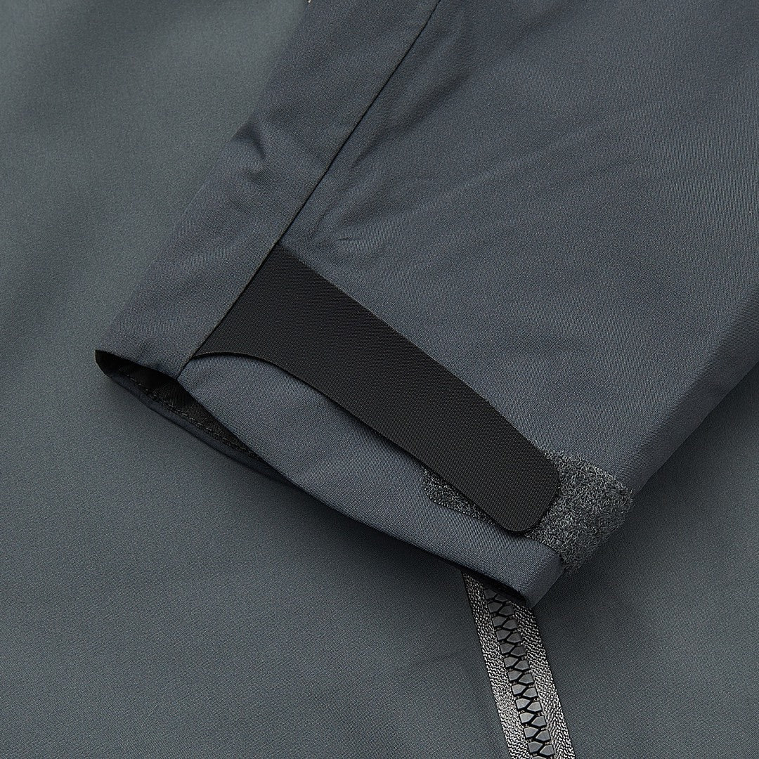 ARC TERYX AR Waterproof & Windproof Outdoor Jacket Shell Jacket Unisex Dark Grey