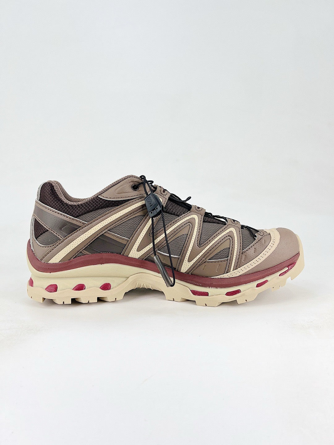 Salomon XT Quest GTX Vintage Brown Khaki Outdoor Trail Sneakers Unisex