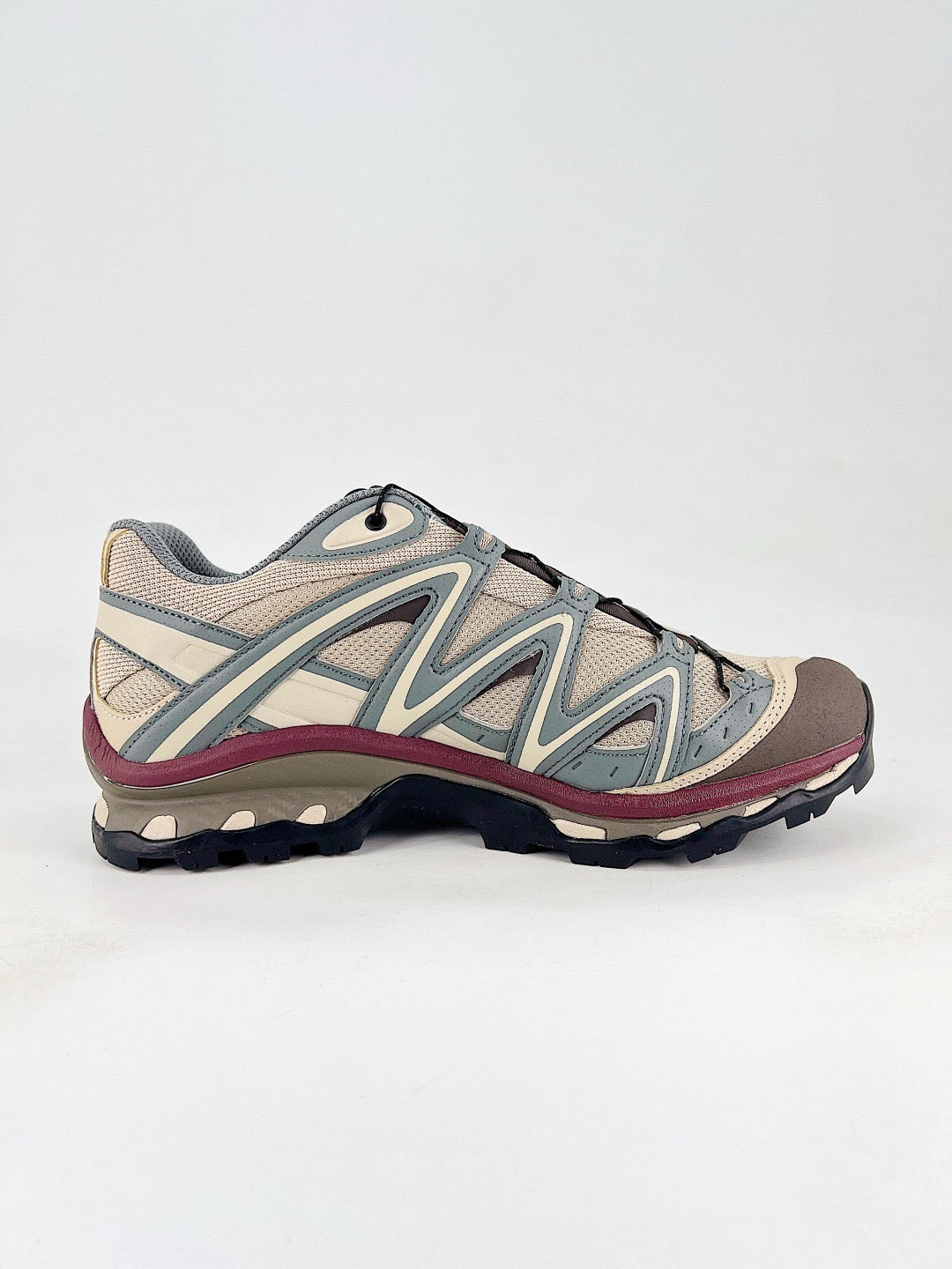 Salomon XT Quest GTX Cream Sage Burgundy Outdoor Trail Sneakers Unisex
