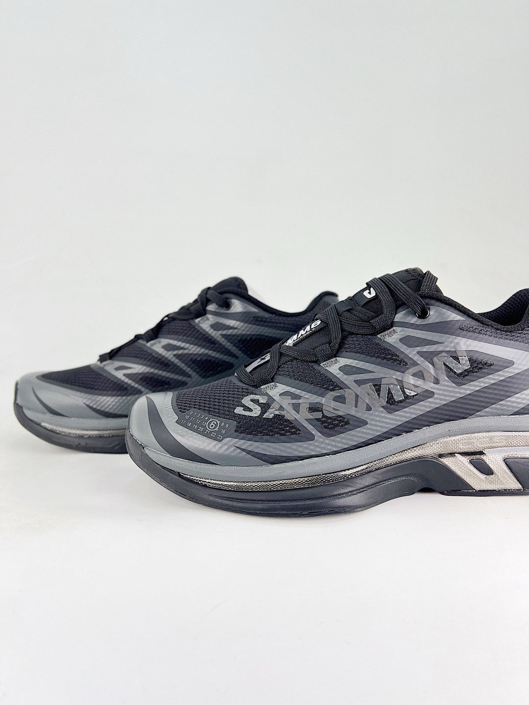 MM6 Maison Margiela x Salomon XT-MM6 Trail Sneakers Men Women Black Asphalt