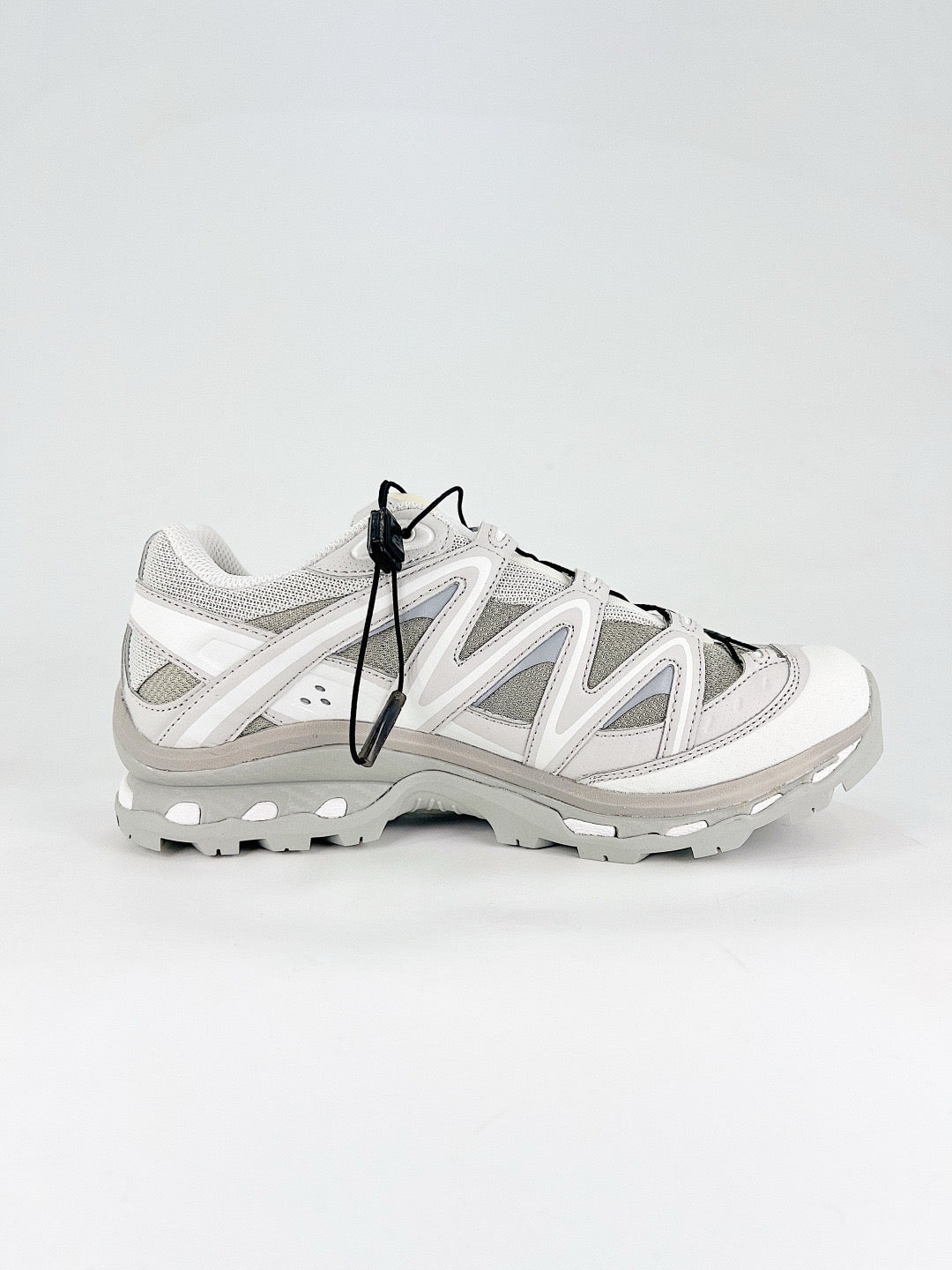 Salomon XT-Quest GTX Sneakers Off White Grey Waterproof Hiking Shoes Unisex