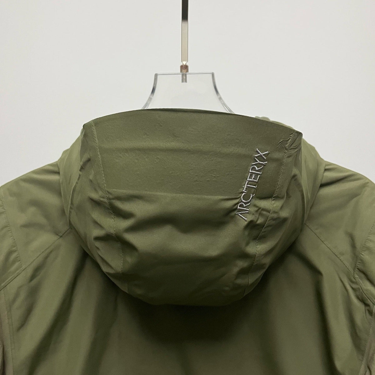 Arc'teryx Hooded Down Jacket | Winter Insulated Jacket Olive Green