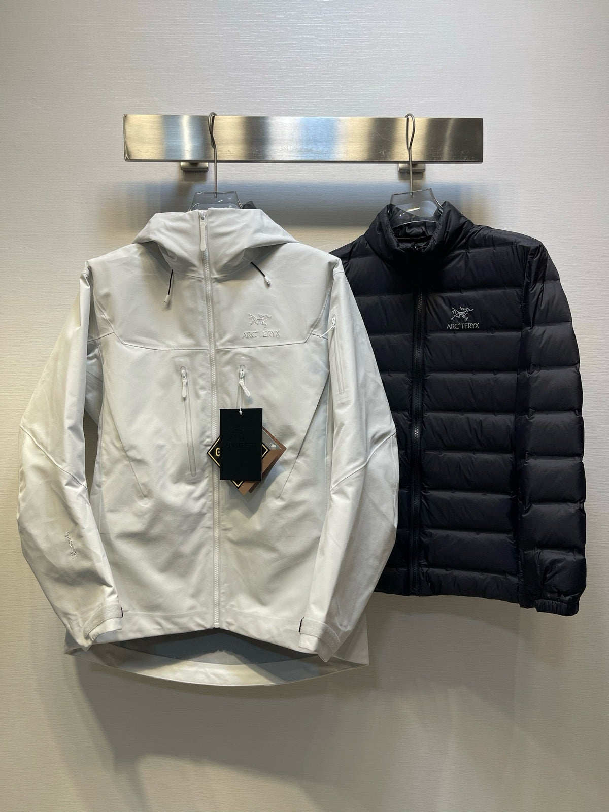 Arc'teryx 3-in-1 Hooded Down Jacket | Silver Grey