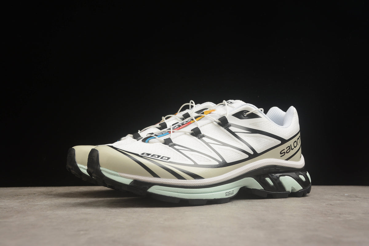 Salomon  XT-6 Outdoor Sneakers Unisex Recut White/black