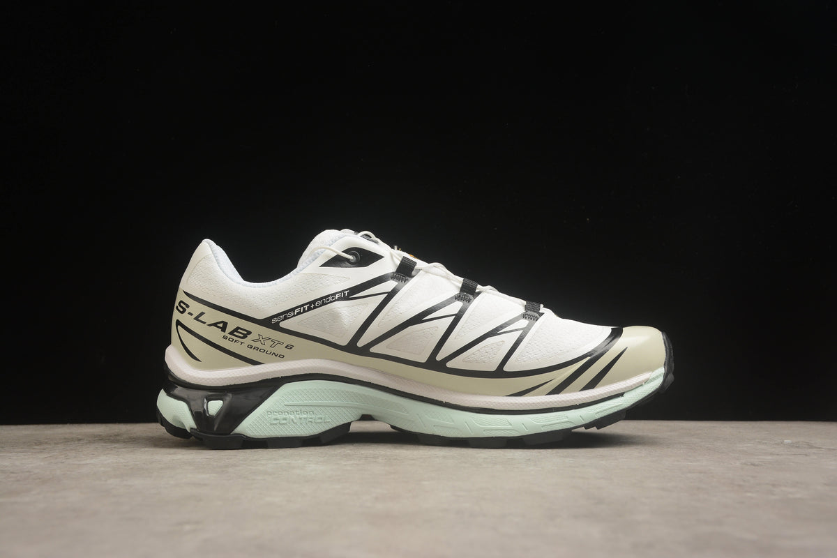 Salomon  XT-6 Outdoor Sneakers Unisex Recut White/black